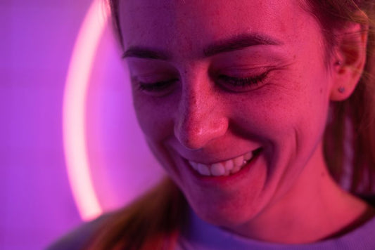 Keskine LED Face Mask: Expert Review & How It Works