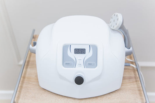 At-Home Dermatology Market 2026: What Women Should Know